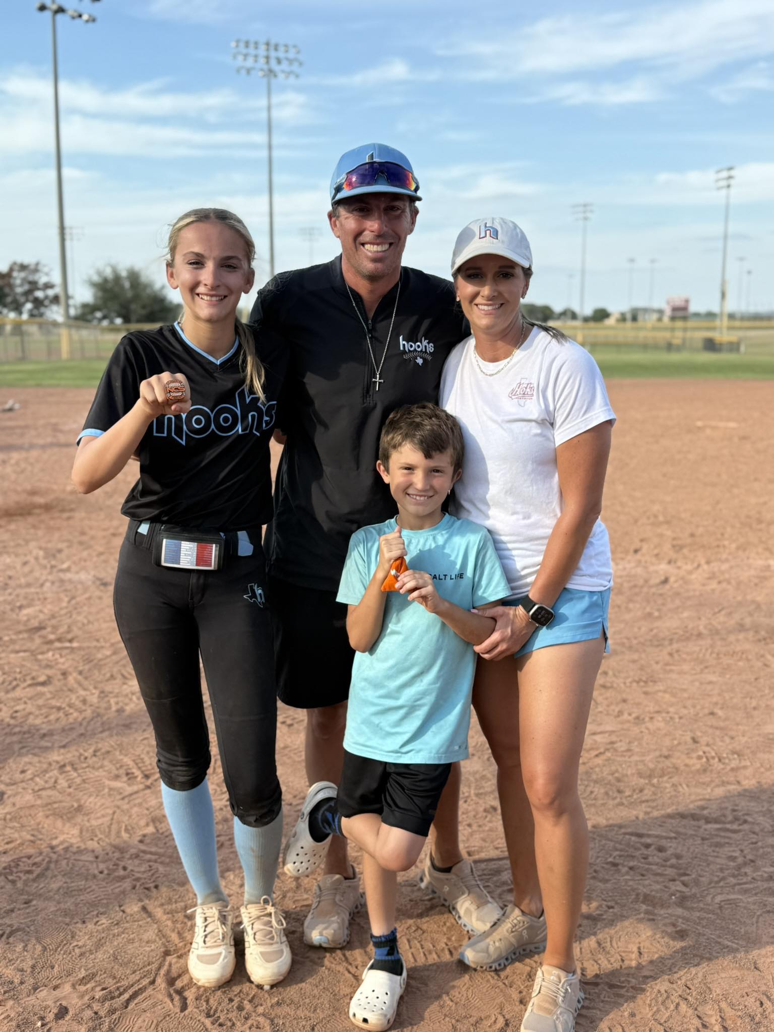 The Kroll family — Hooks Fastpitch founders